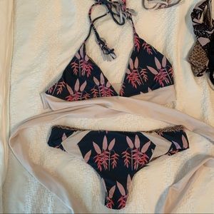 Heliconia Acacia set